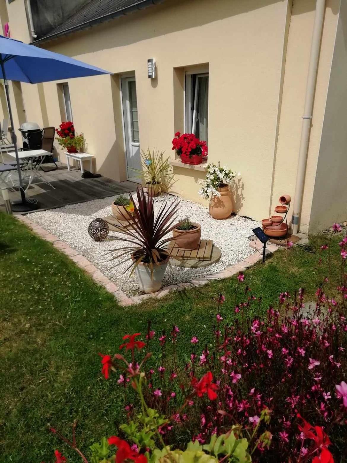 Kerlan Bed & Breakfast Béganne Exterior photo