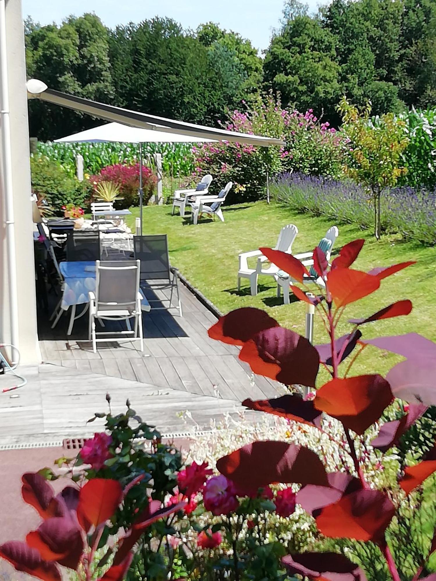 Kerlan Bed & Breakfast Béganne Exterior photo
